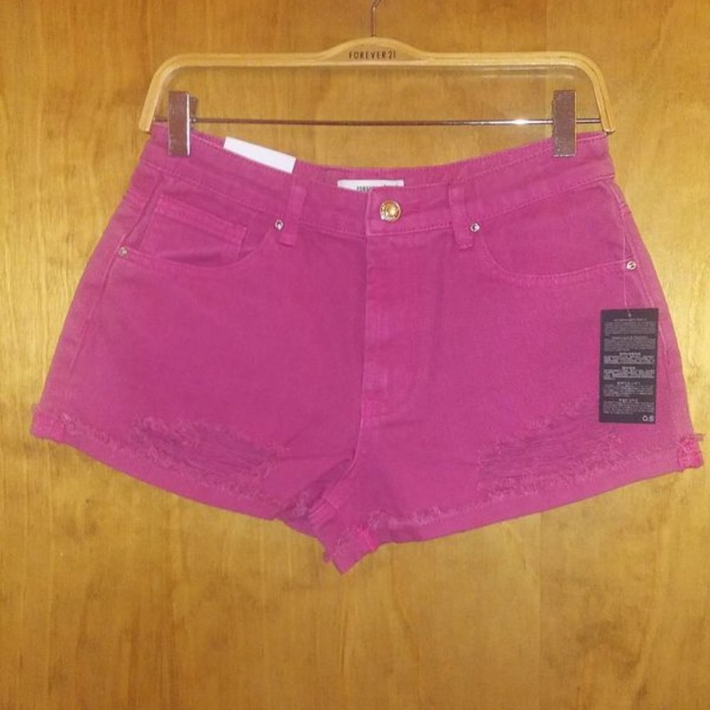 Nwt Forever 21 dark pink size 27 shorts